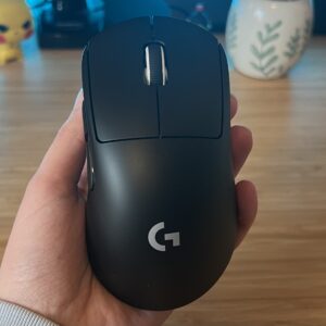 Logitech mus